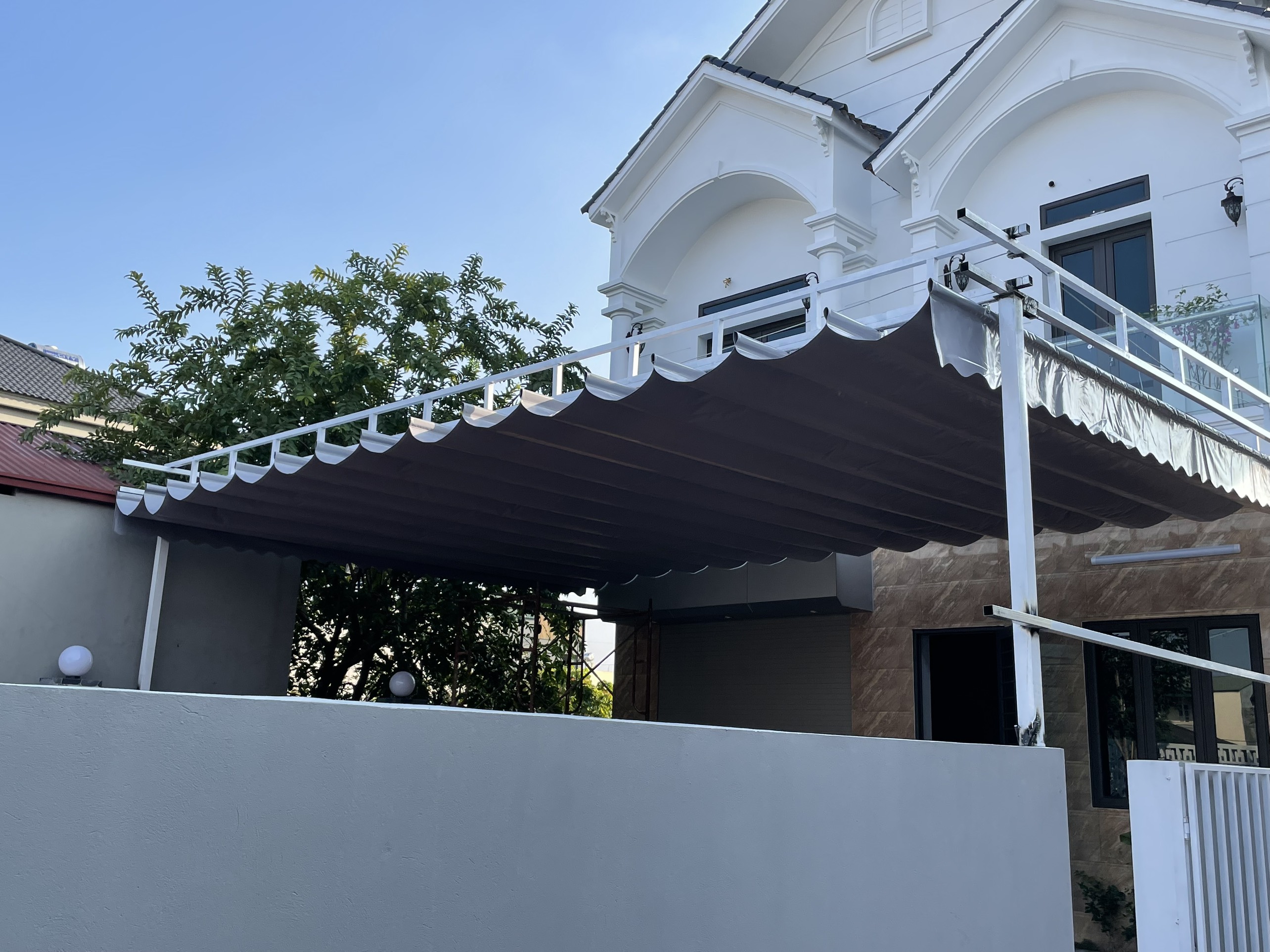 bạt mái xếp trường học CMA Phú Thành
